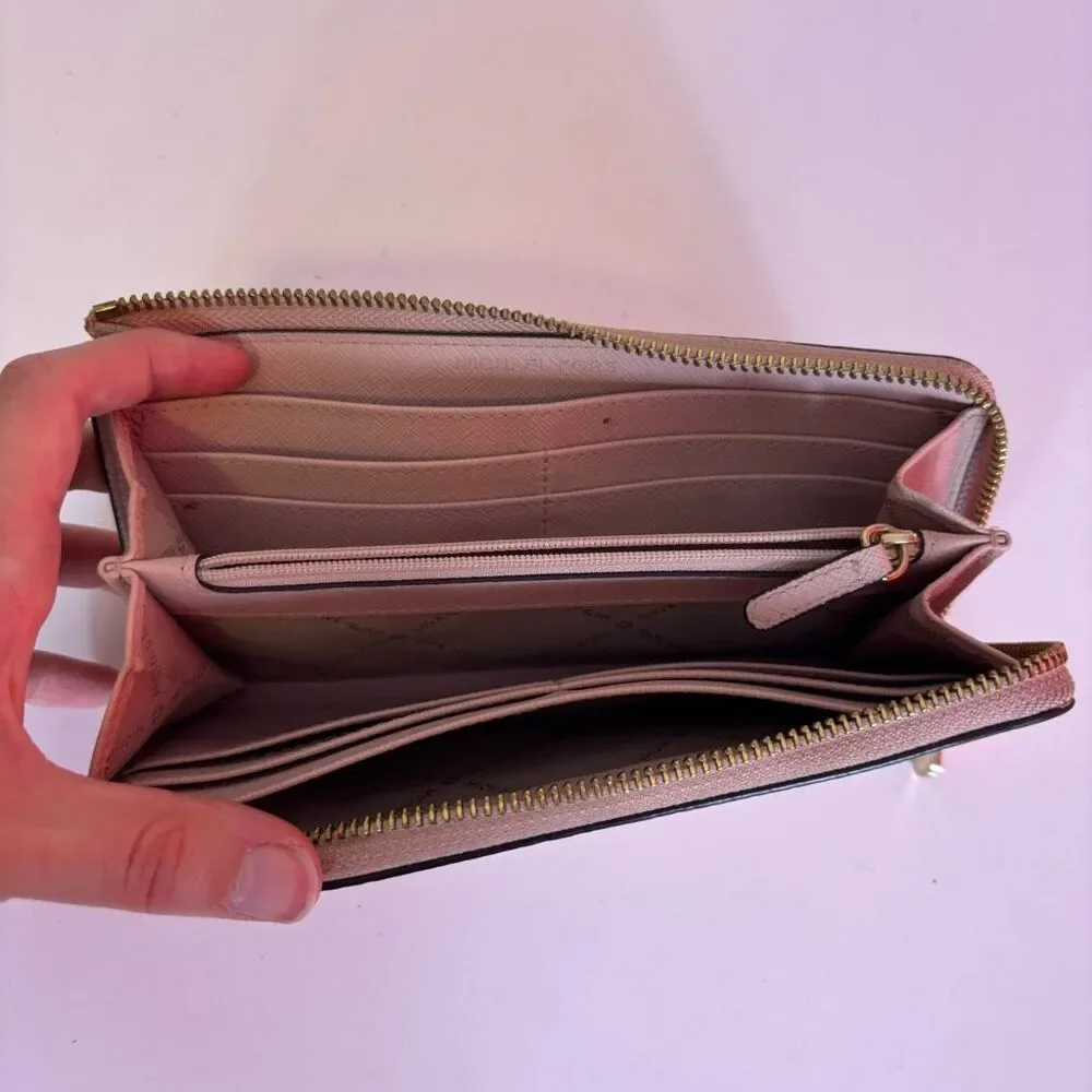 Michael Kors Cream/Tan Pebbled Leather Large Wallet‎